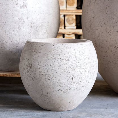 Lyxen™ Truffle Orb – Concrete Sphere Planter