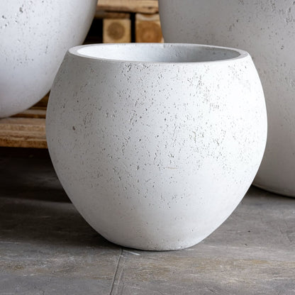 Lyxen™ Ivory Orb – Concrete Sphere Planter